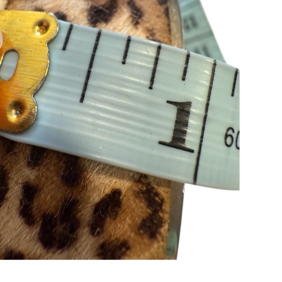 Vintage Animal Print Brown Leopard Fur ( faux ?) 1”W Statement Bracelet - Picture 8 of 10